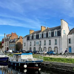 Hi , Rennes France